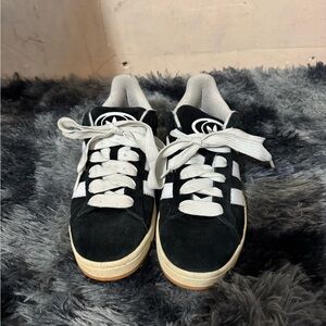 In very good condition condition they have been worn a good amount of times